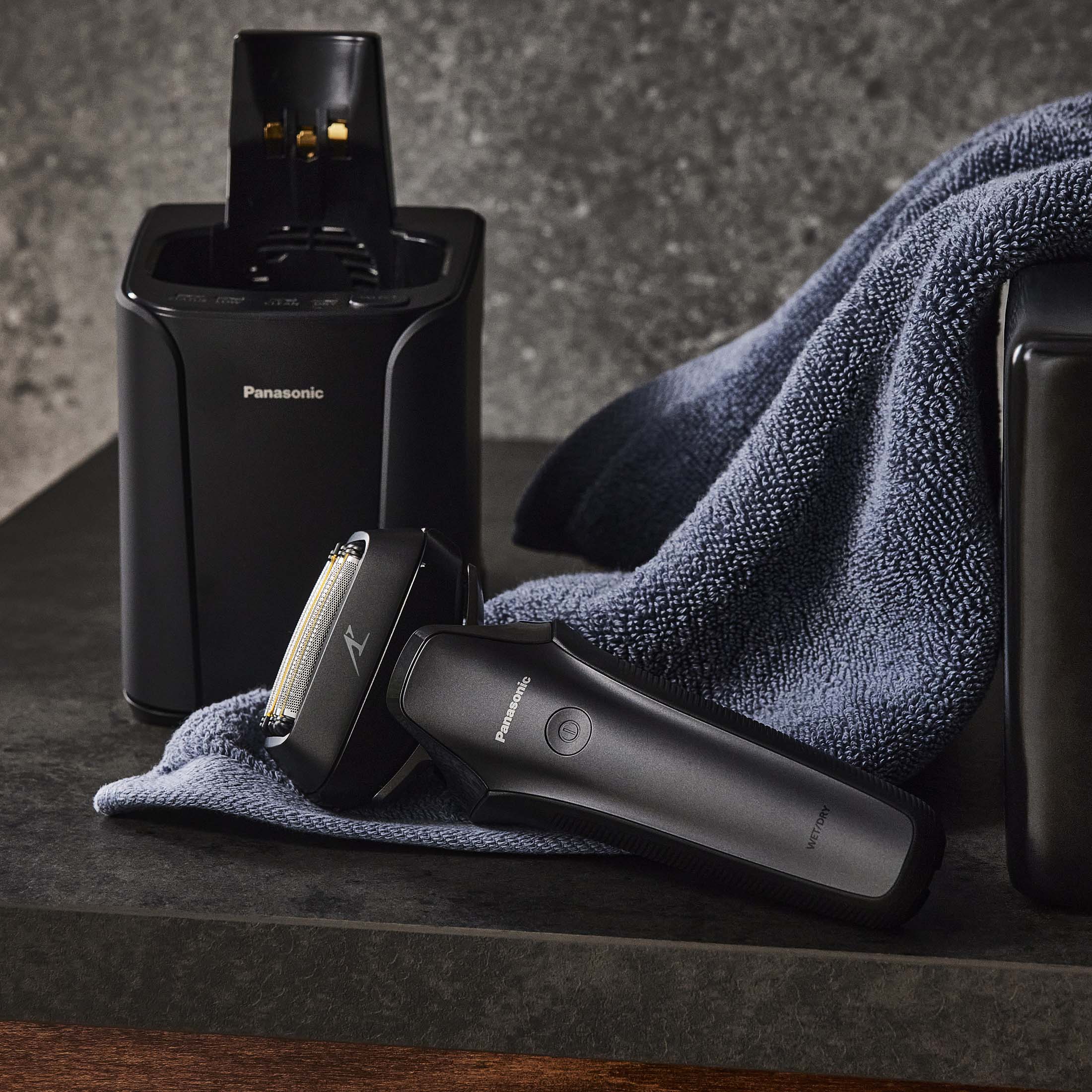 ARC6 Luxury 6-Blade Men's Electric Shaver - Image 9